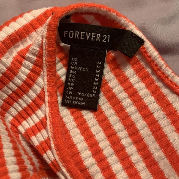 Forever21 Crop Top - Picture 3 of 3